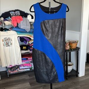 Ronnie Nicole NWT dress Sz 10
